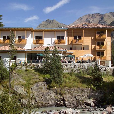 מרטלו Hotel Zum See מראה חיצוני תמונה